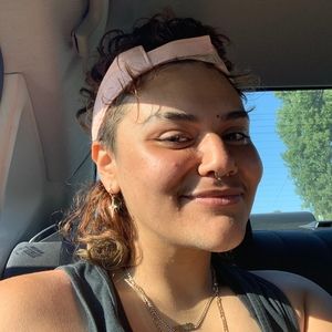 Meet your Posher, Amar